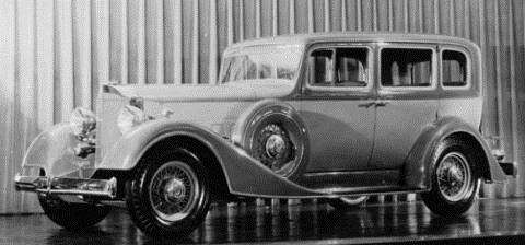 1934 11th 713 Eight Sedan