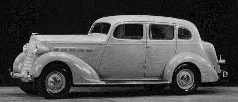 1935 12th 892 One Twenty Touring Sedan