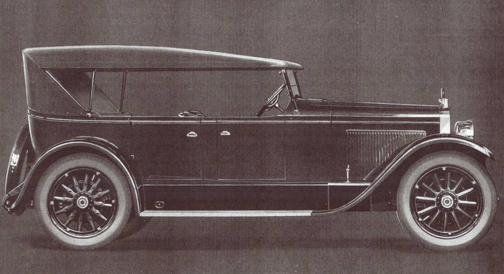 1923 1st 220 Touring