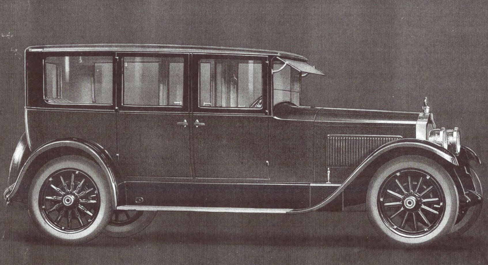 1923 1st 229 Sedan Limousine