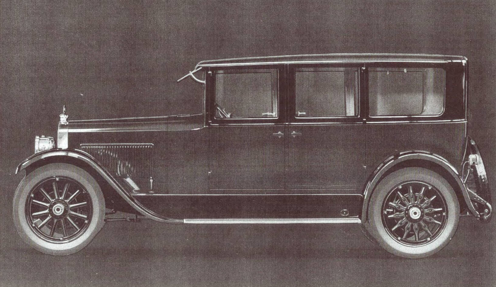 1922 1st 228 Sedan