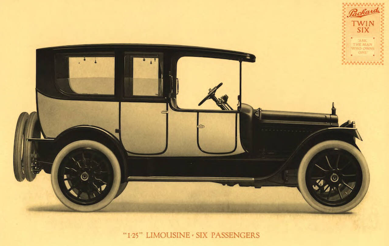 1916 Pre-Series 114 Limousine