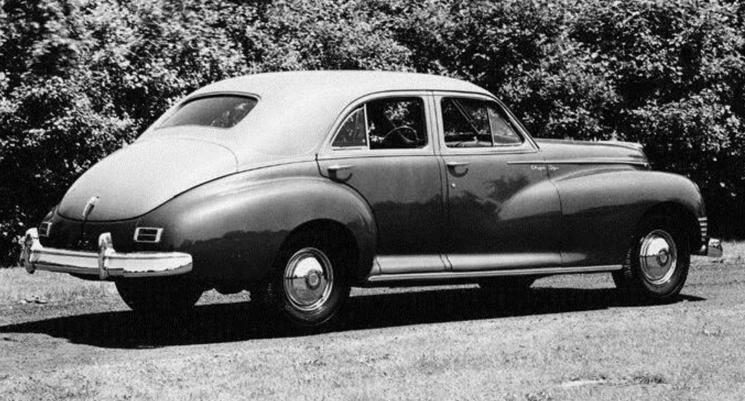1946 21st 1672 Touring Sedan