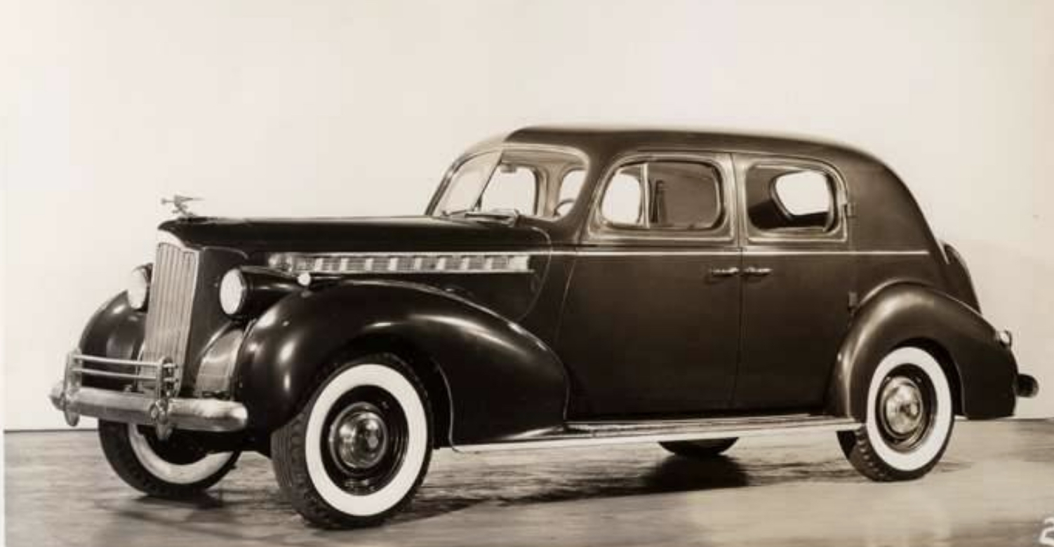 1940 18th 1376 Club Sedan