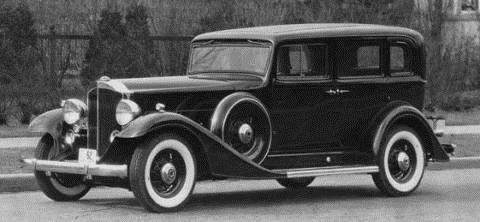 1933 10th 653 Super Eight Sedan