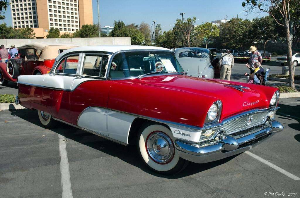 1955 Packard Clipper Custom - red & white - fvr