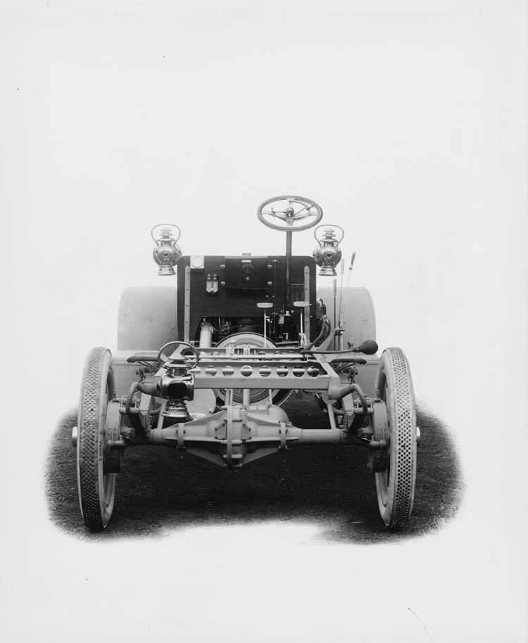 1906 Packard 24 Model S chassis, rear elevation