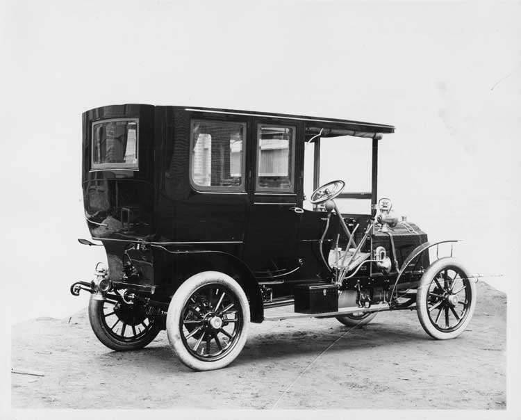 1906 Packard 24 Model S limousine, three-quarter rear view