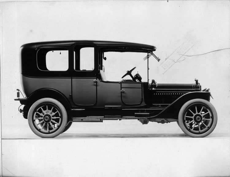 1914 Packard 48 two-toned limousine, right side view