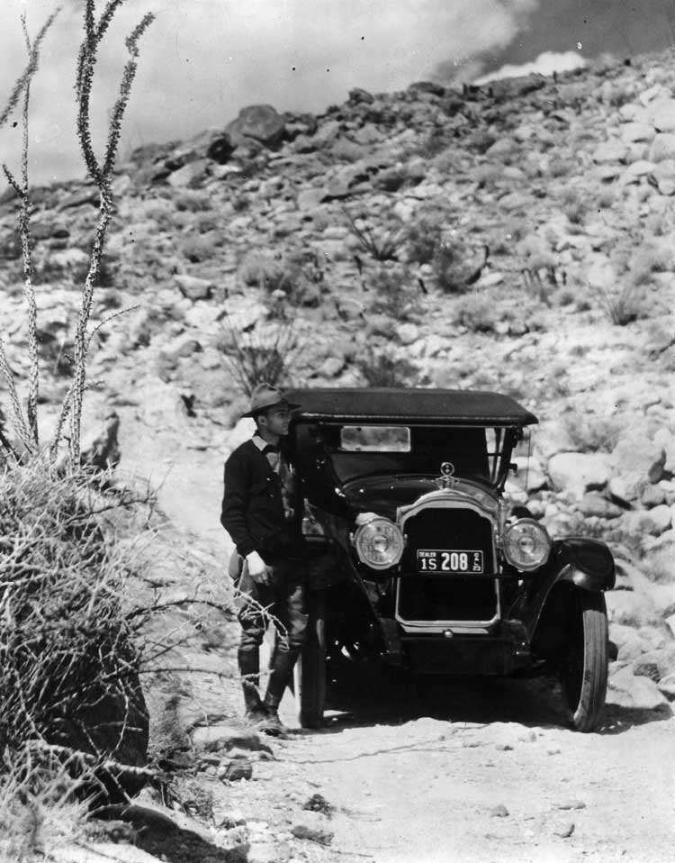 1923 Packard touring car in desert