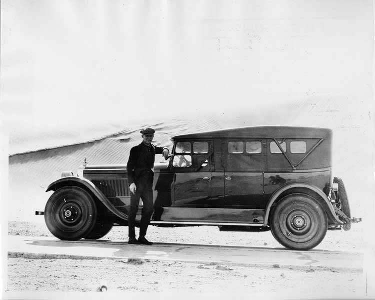 1924 Packard touring car on Col. Jesse G. Vincent's western trip