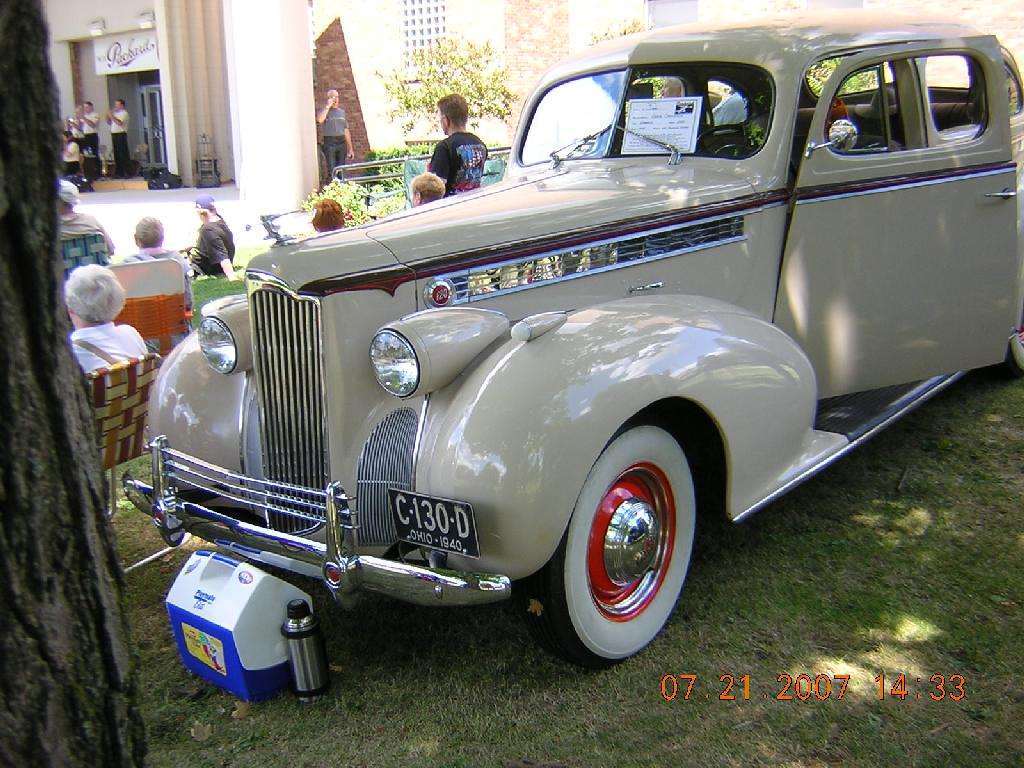 1940 120 Touring Sedan