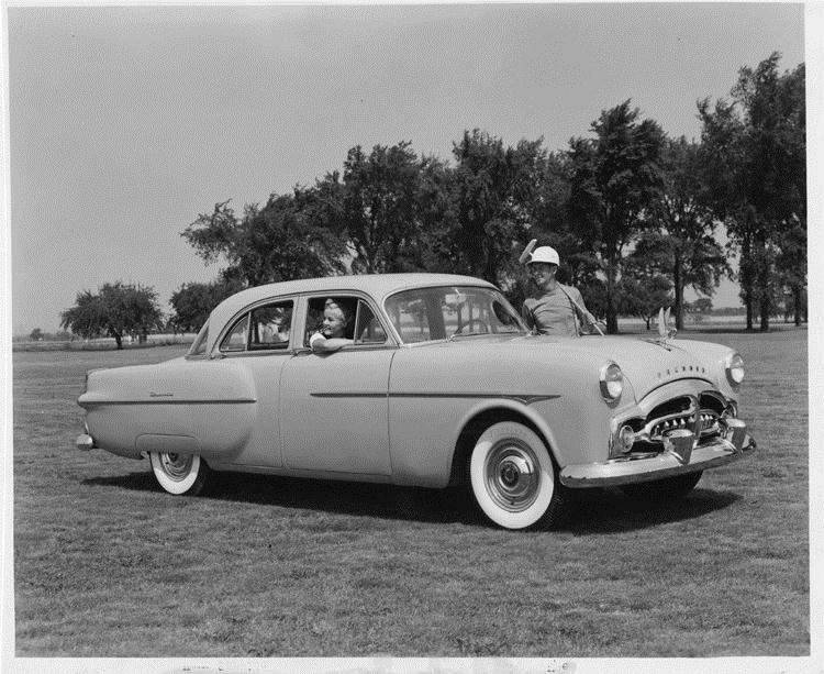 1951 Packard Mayfair, three-quarter right side view