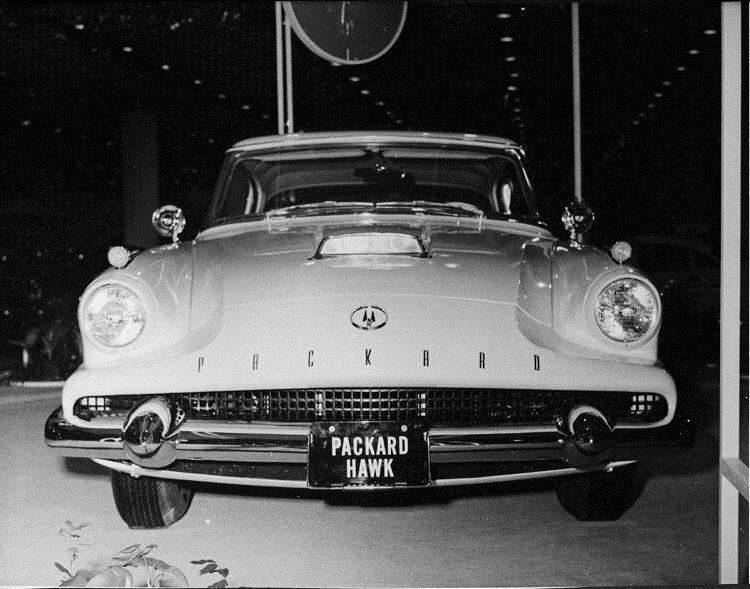 1958 Packard Hawk, front view, on display