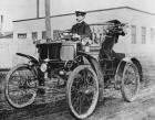 1899 PACKARD MODEL A RUNABOUT NO. 2 WILLIAM DOUD PACKARD DRIVING
