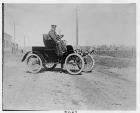 1901 Packard Model C with driver
