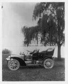 1905 Packard Model N touring car by water