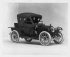1911 Packard 30 Model UDS runabout, right side, top raised, side curtains closed