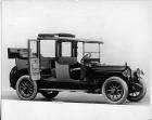 1917 Packard two-toned landaulet, back quarter collapsed, right side view