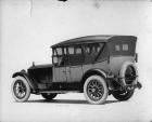 1918-1919 Packard two-toned touring car, three-quarter left rear view, top raised