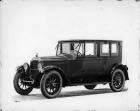 1920 Packard sedan, three-quarter right front view
