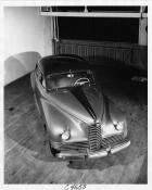 1946 Packard Clipper sedan, three-quarter front elevation view